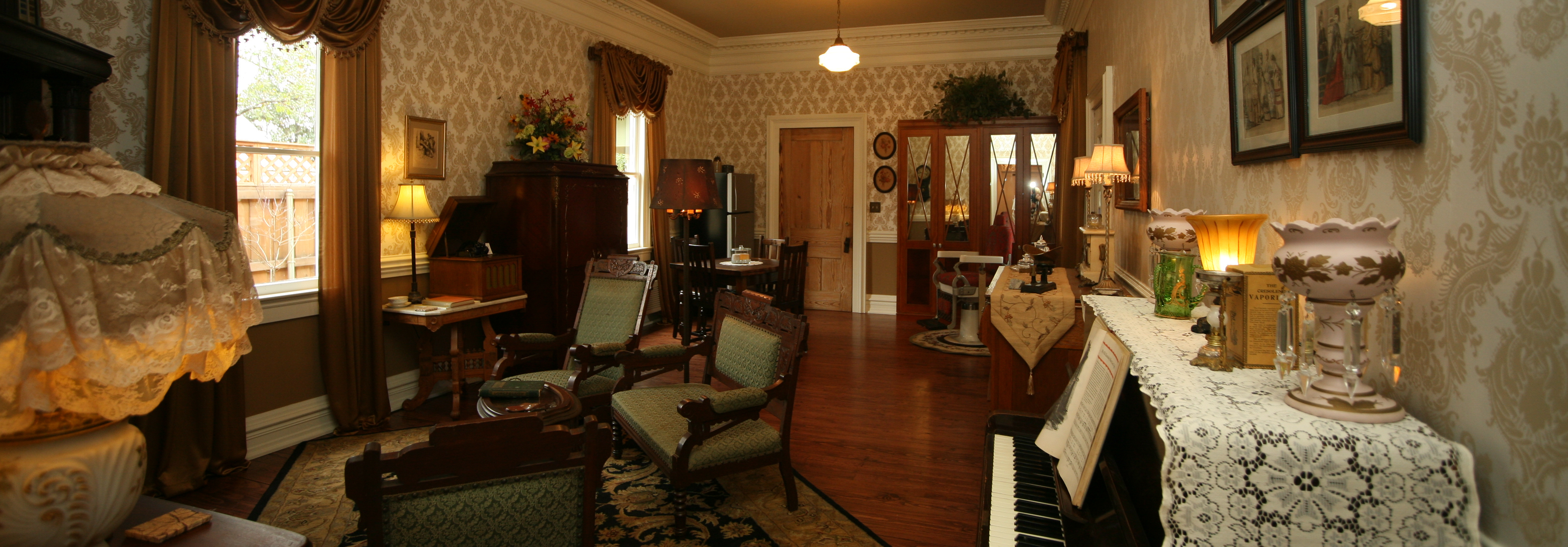 Azalea Inn Bed & Breakfast in Jefferson, Texas Home